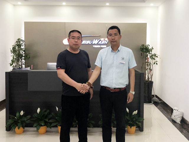 2019042413410122122_lb360.jpg 2019042413410122122_lb360.jpg